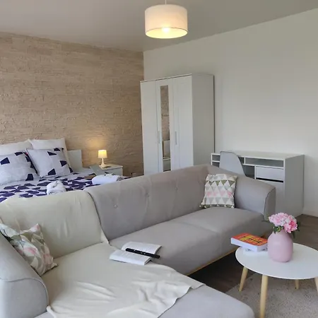 Apartment Appart'homecity - Grand Prieure - 1 A 3 Rouen