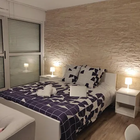 Apartman Appart'homecity - Grand Prieure - 1 A 3 *