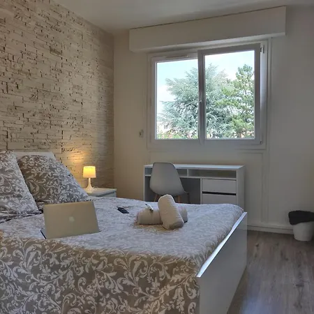 Appart'homecity - Grand Prieure - 1 A 3
